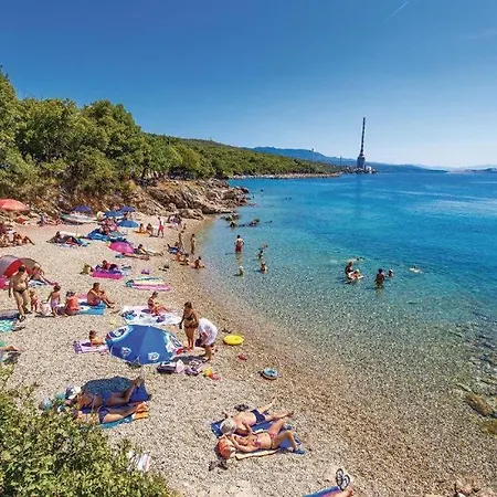 V&v Center アパート